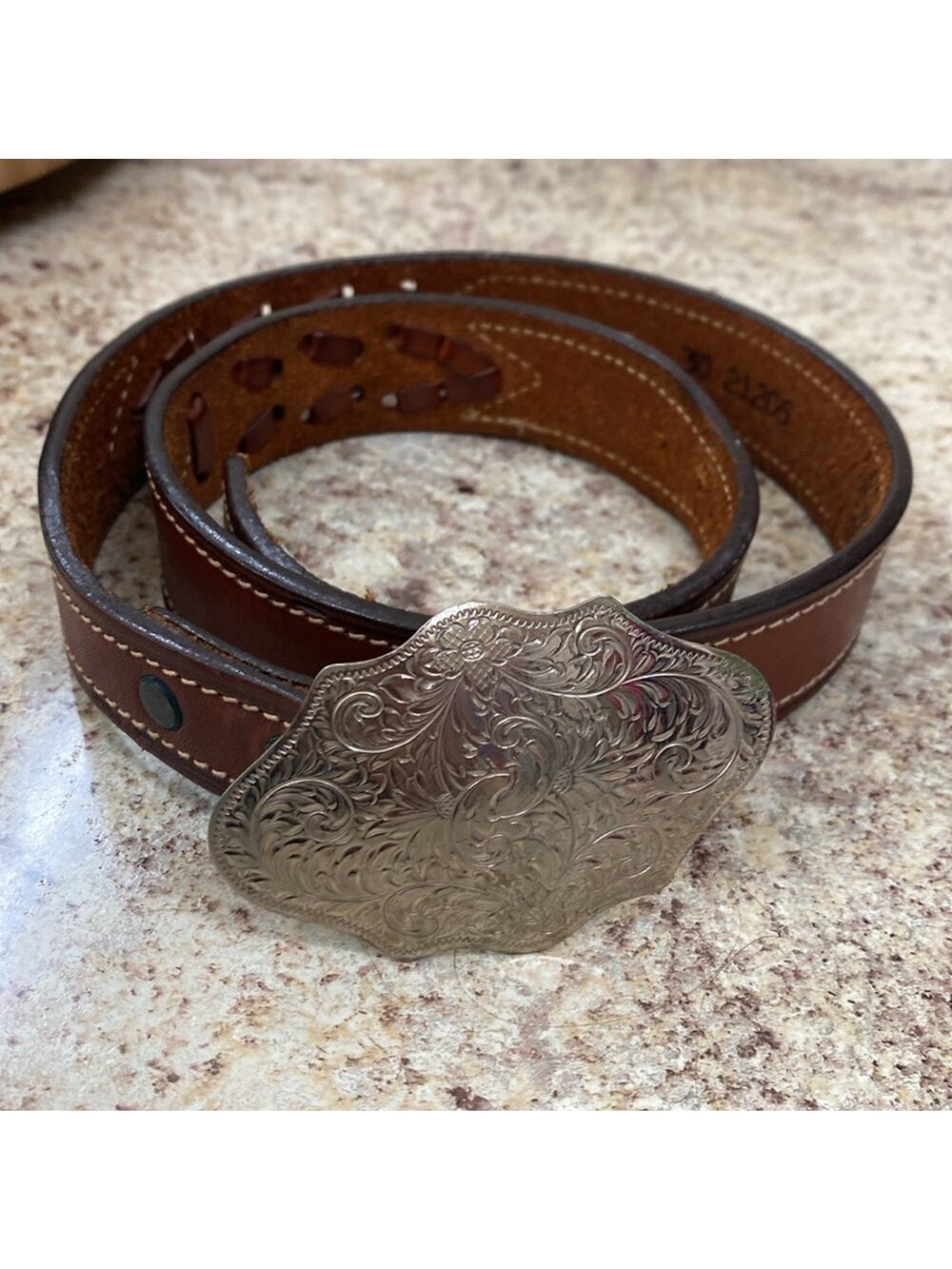 Vintage Leegin brown braided leather belt with Montana German oval silver buckle